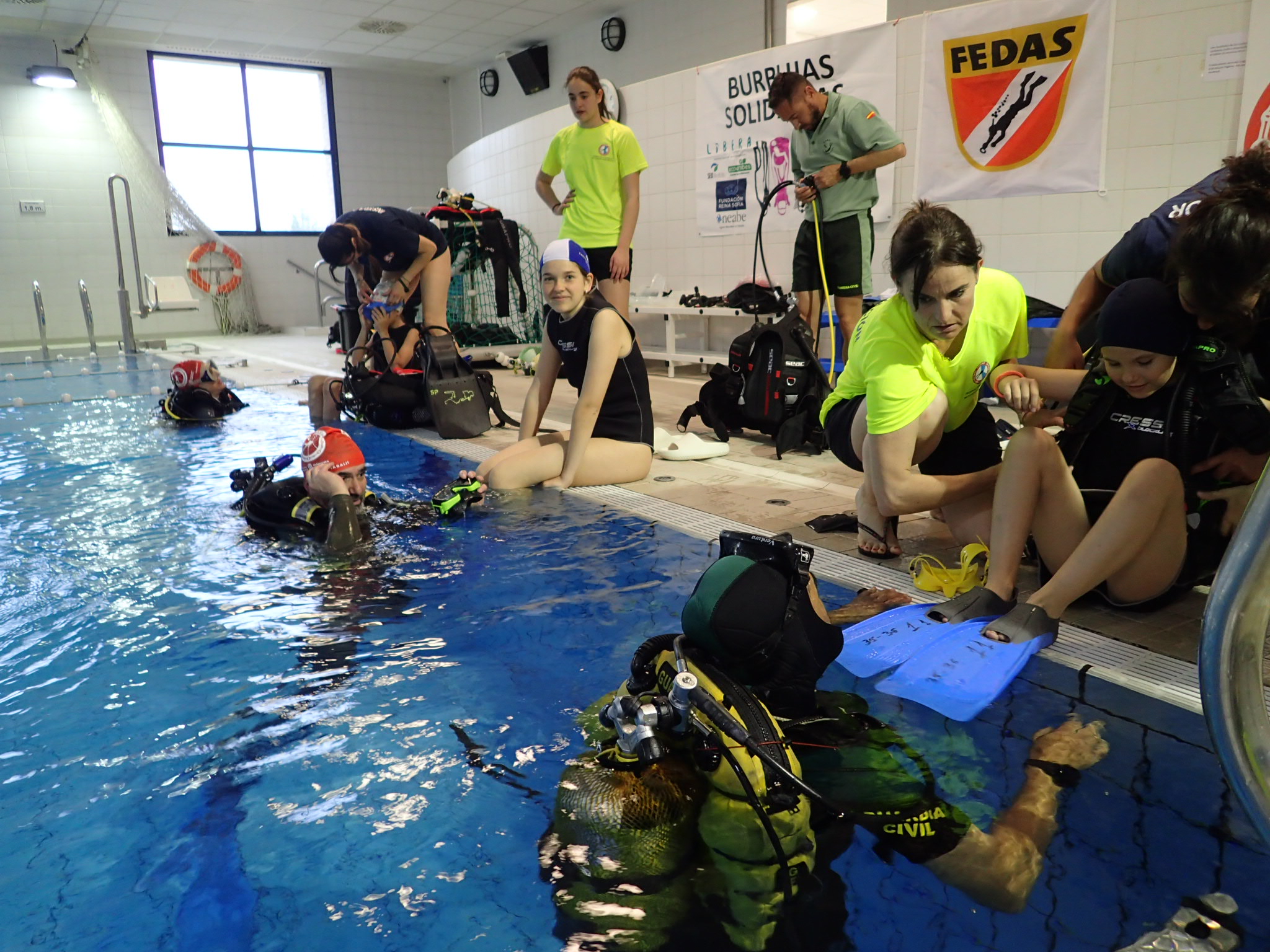 Bautizo solidario familias refugiadas en Navarra por la guerra de Ucrania